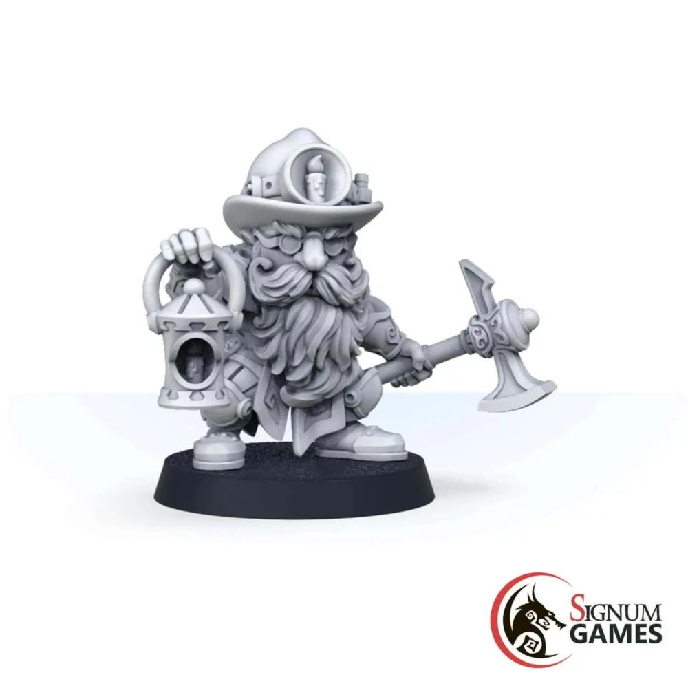 Warrior of the Bronze Kingdom with Lantern and Hammer - Image 2